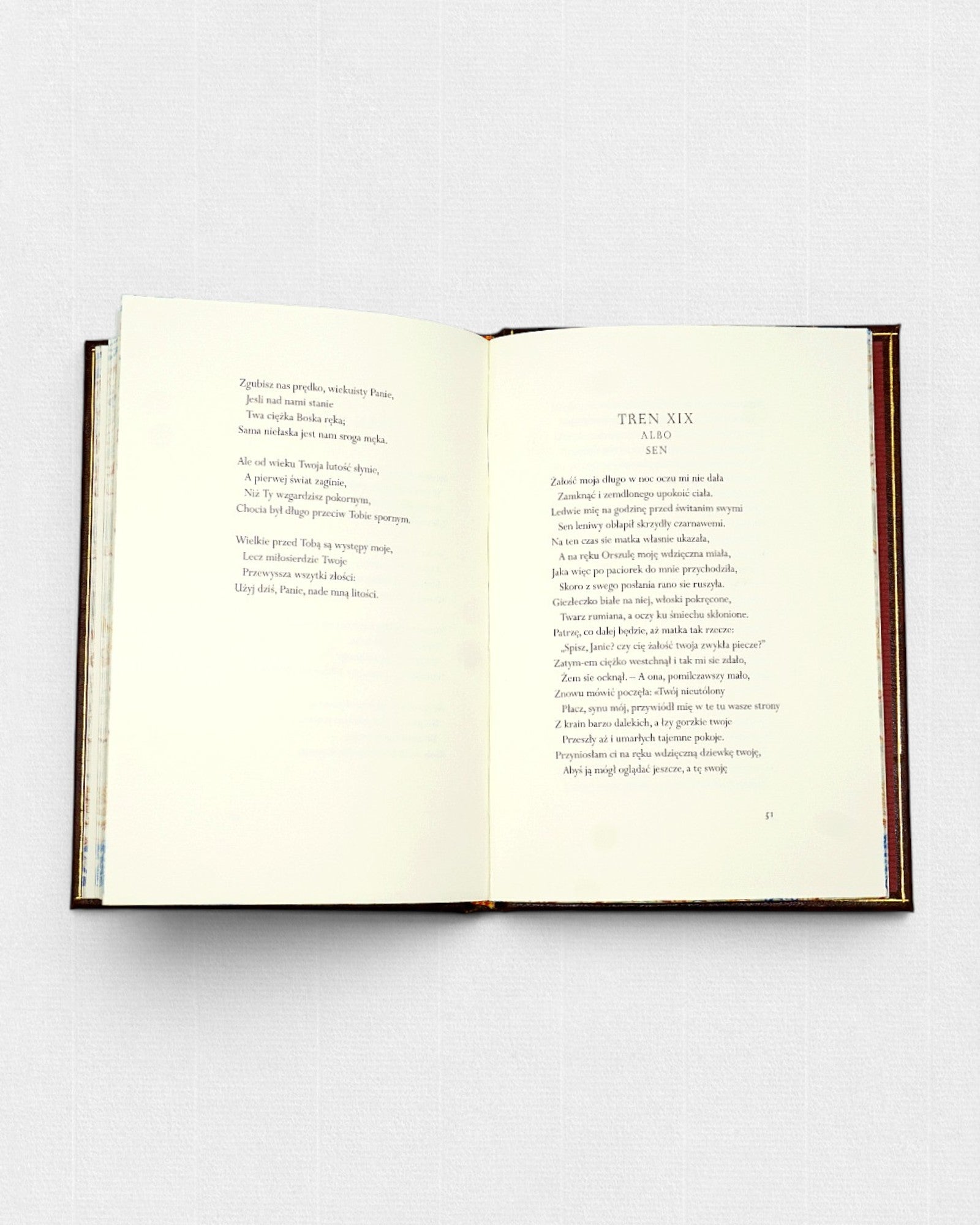 Otwarta książka Treny Jana Kochanowskiego, wydanie bibliofilskie Rambler Press, Tren XIX albo Sen, klasyczna typografia i ręczna oprawa